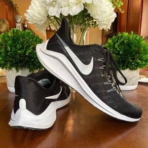 Nike Zoom Vomero 14 Running Shoes 9.5